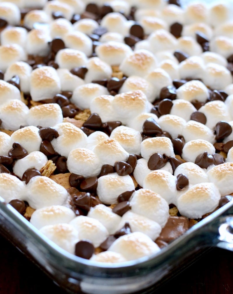 S'mores brownies topped with toasted marshmallows