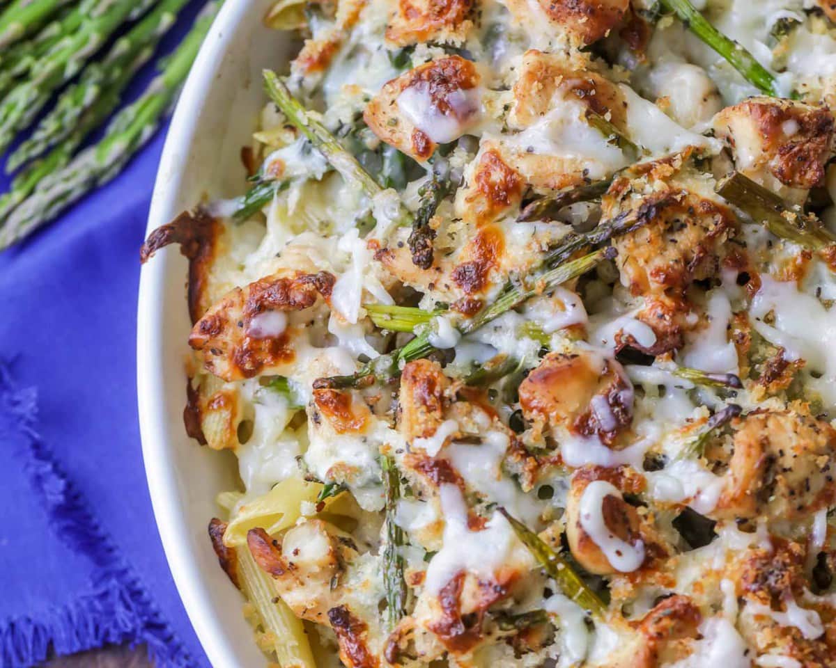 Chicken Asparagus Pasta bake in a white dish