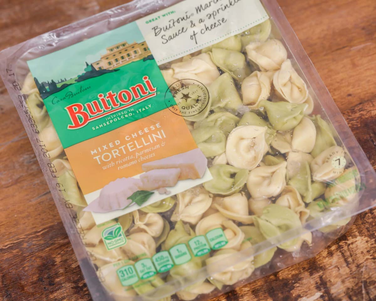 Packaged tortellini.