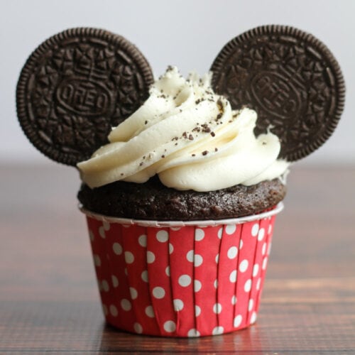 Easy Mickey Mouse Cupcakes Recipe | Lil' Luna