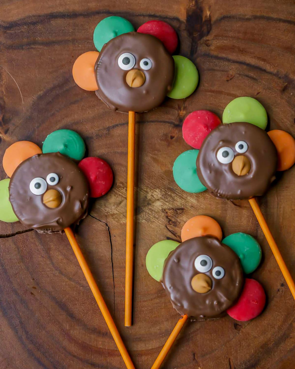 Thanksgiving Oreos on sticks