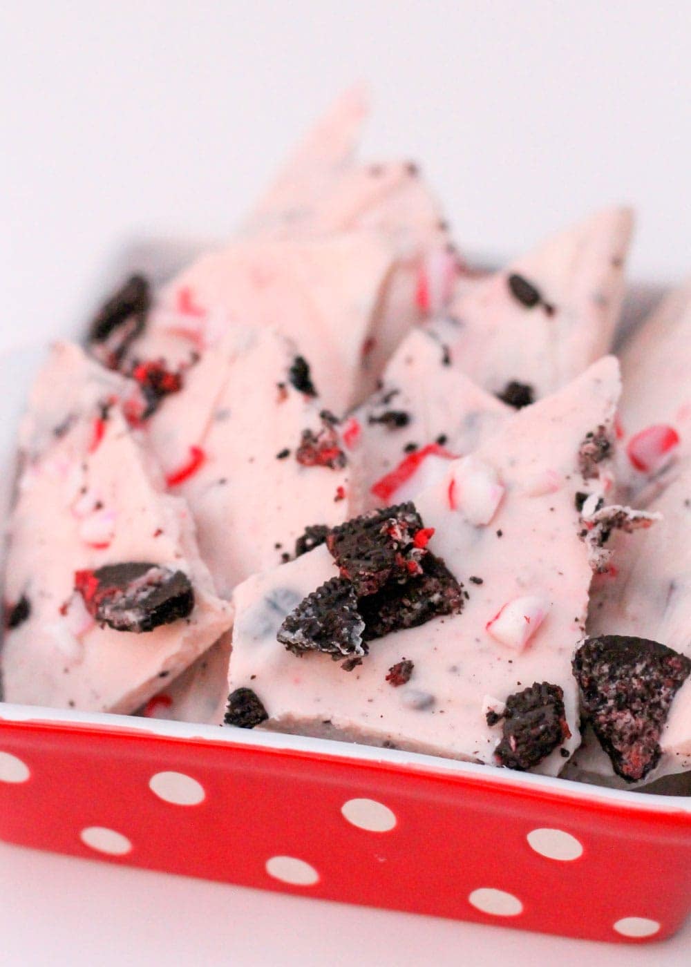 Peppermint Bark {With Oreos + Candy Canes} | Lil' Luna