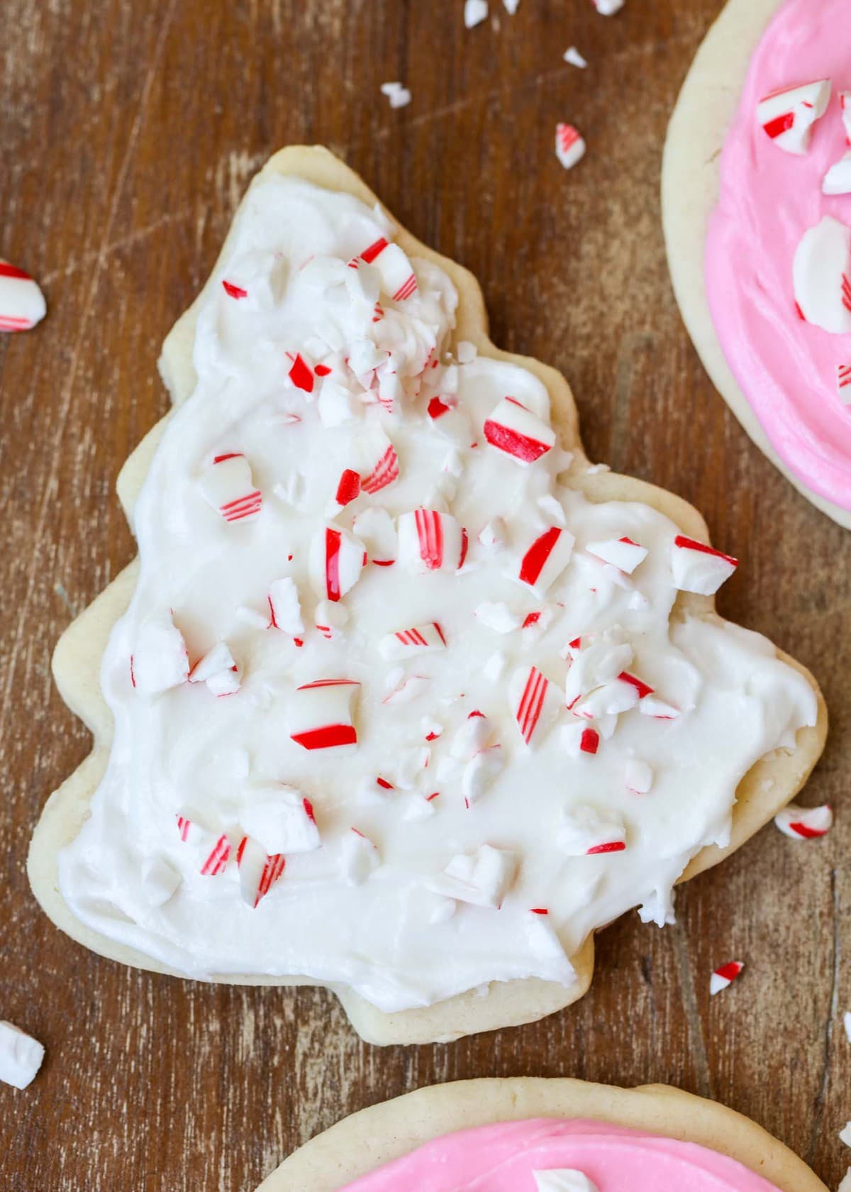 Peppermint Crunch Sugar Cookies - OMG Chocolate Desserts