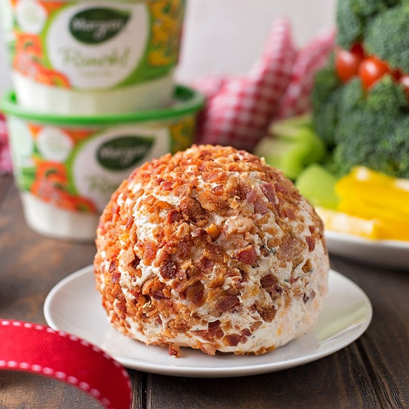 Bacon Ranch Cheese Ball {a Quick Appetizer! +VIDEO} Lil' Luna