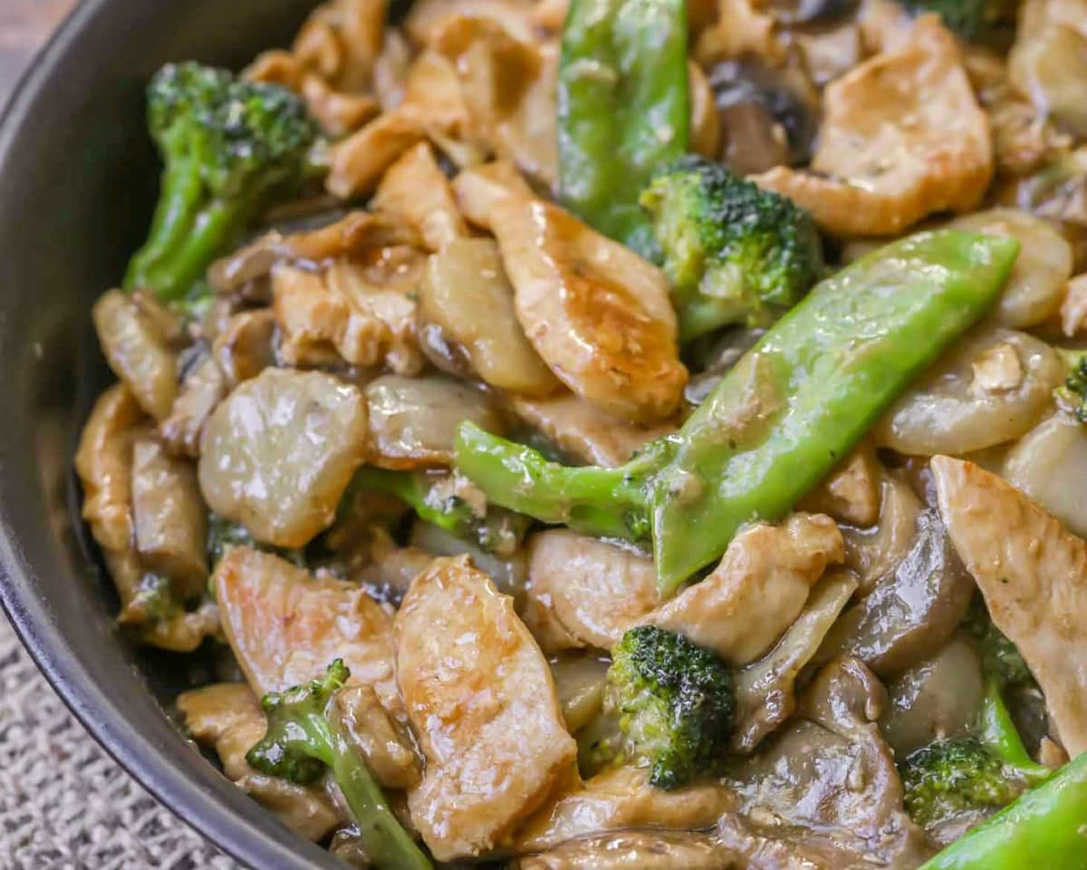 Asian Dinner Recipes - Moo Goo Gai Pan in a grey serving dish. 