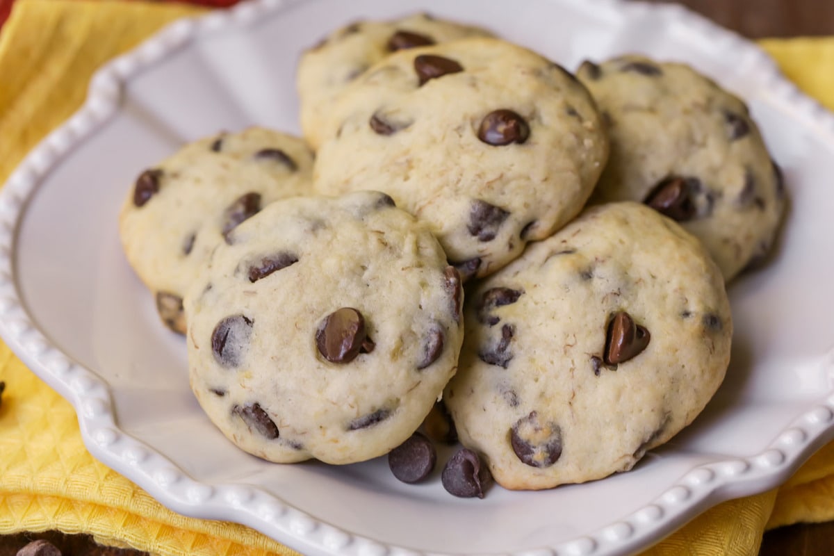 banana chocolate chip cookies on a white plate.