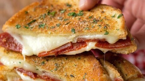 Easy Pizza Grilled Cheese Recipe