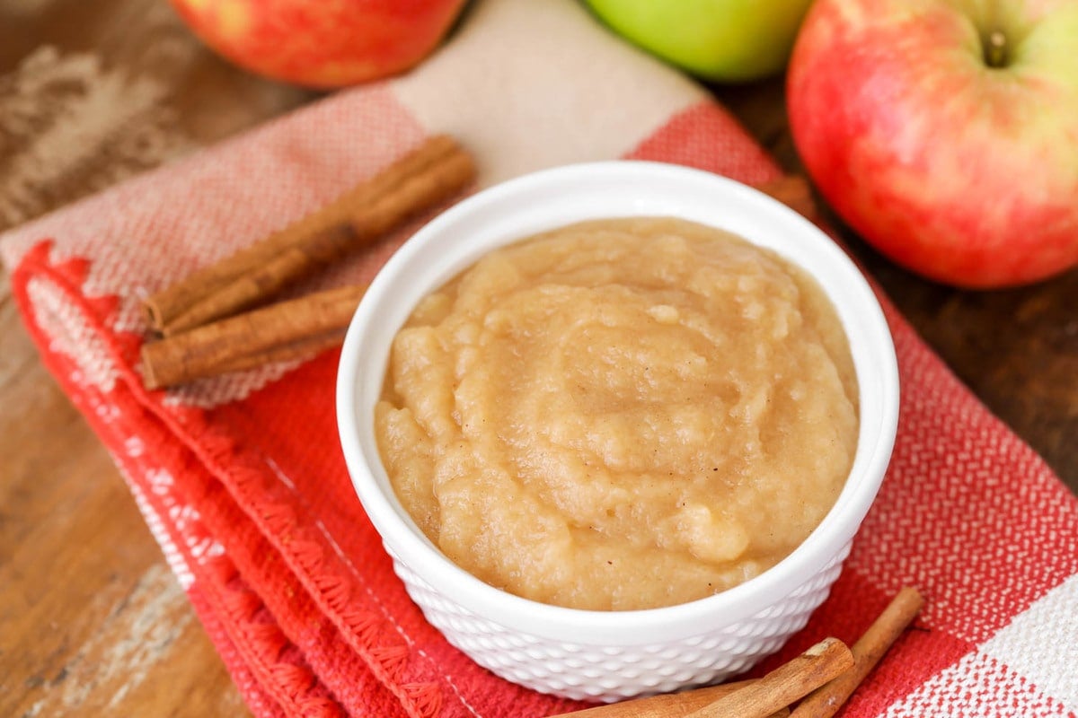 3 Ingredient Recipes - Homemade applesauce in a small white bowl.