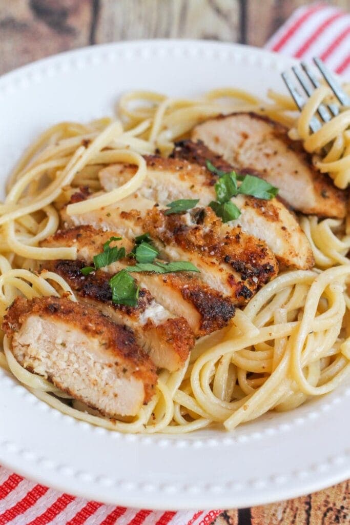 BEST Chicken Scallopini Recipe | Lil' Luna