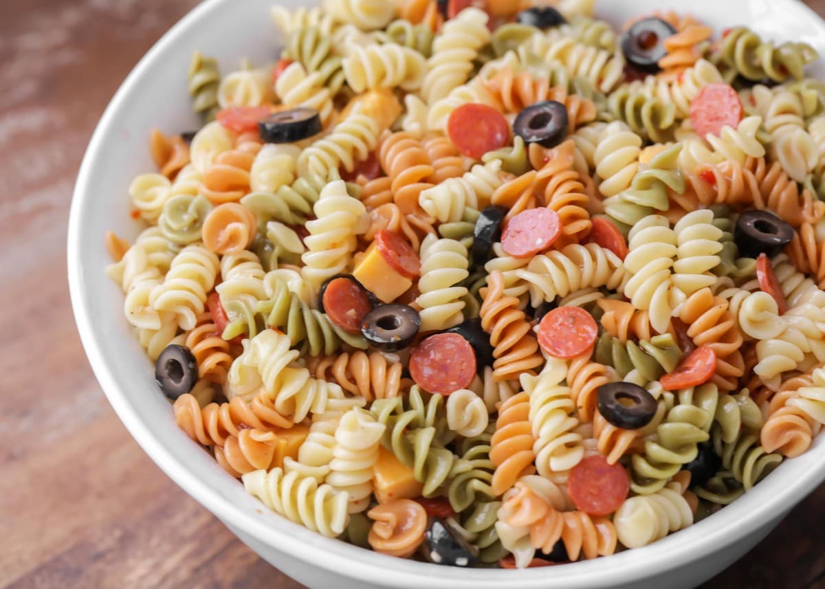 Easy Pasta Salad with Italian Dressing served in bowl.