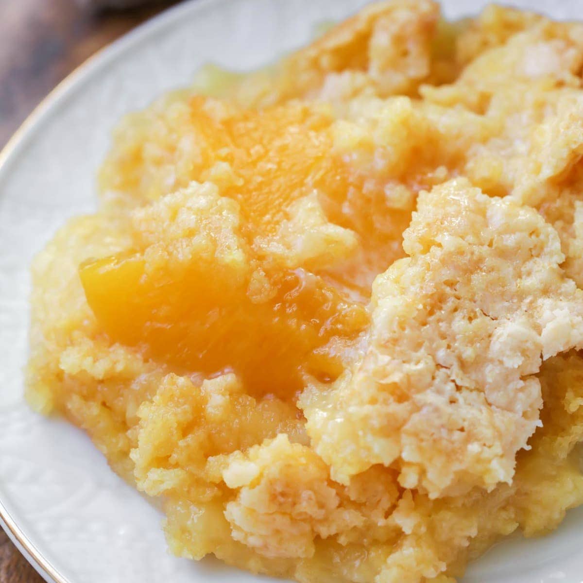 Peach Cobbler Dump Cake With White Cake Mix GreenStarCandy