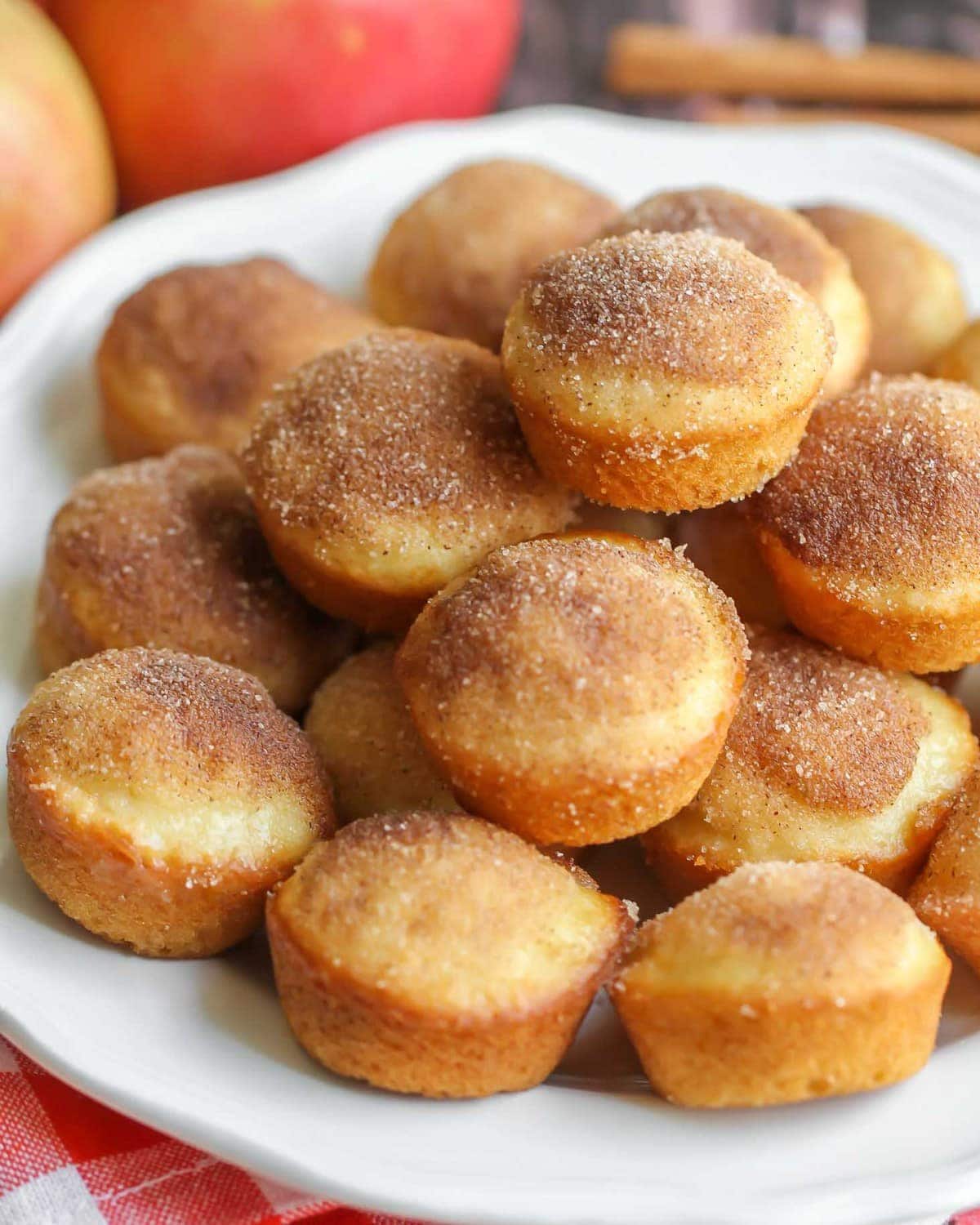 Mini applesauce muffins recipe