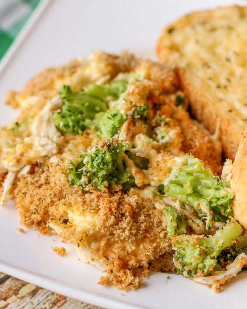 Chicken Broccoli Casserole {SO Easy! +VIDEO} Lil' Luna