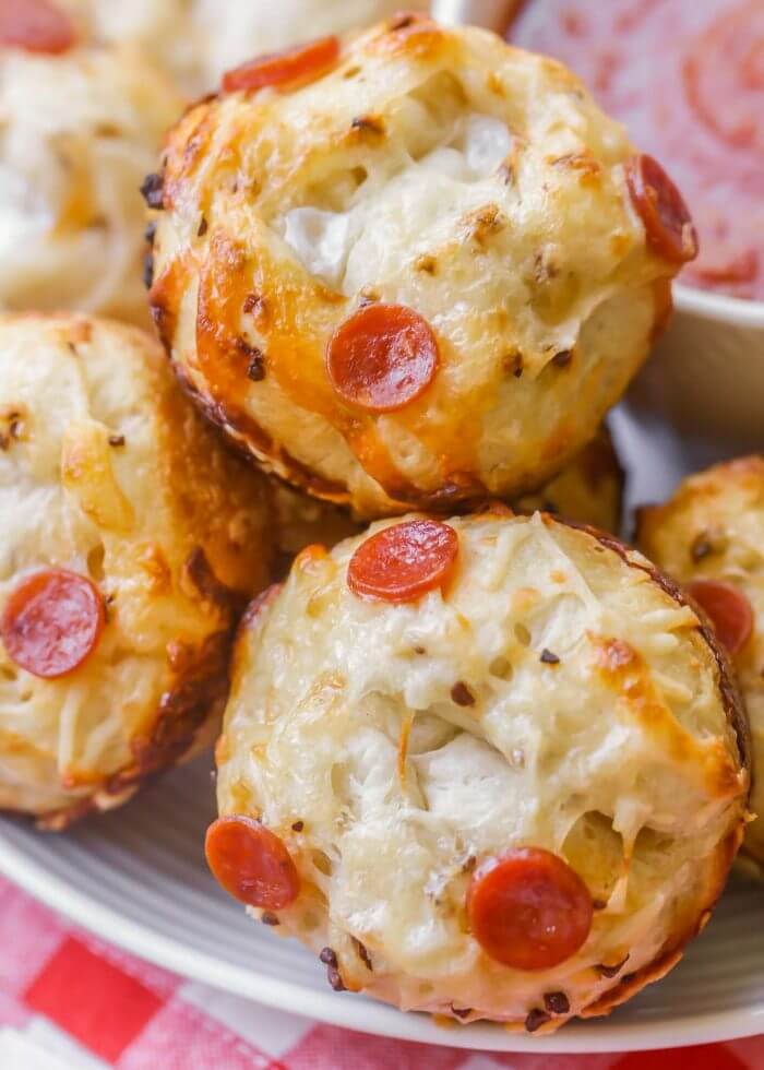 Pizza Muffins {Easy + Kid-Friendly!} | Lil' Luna