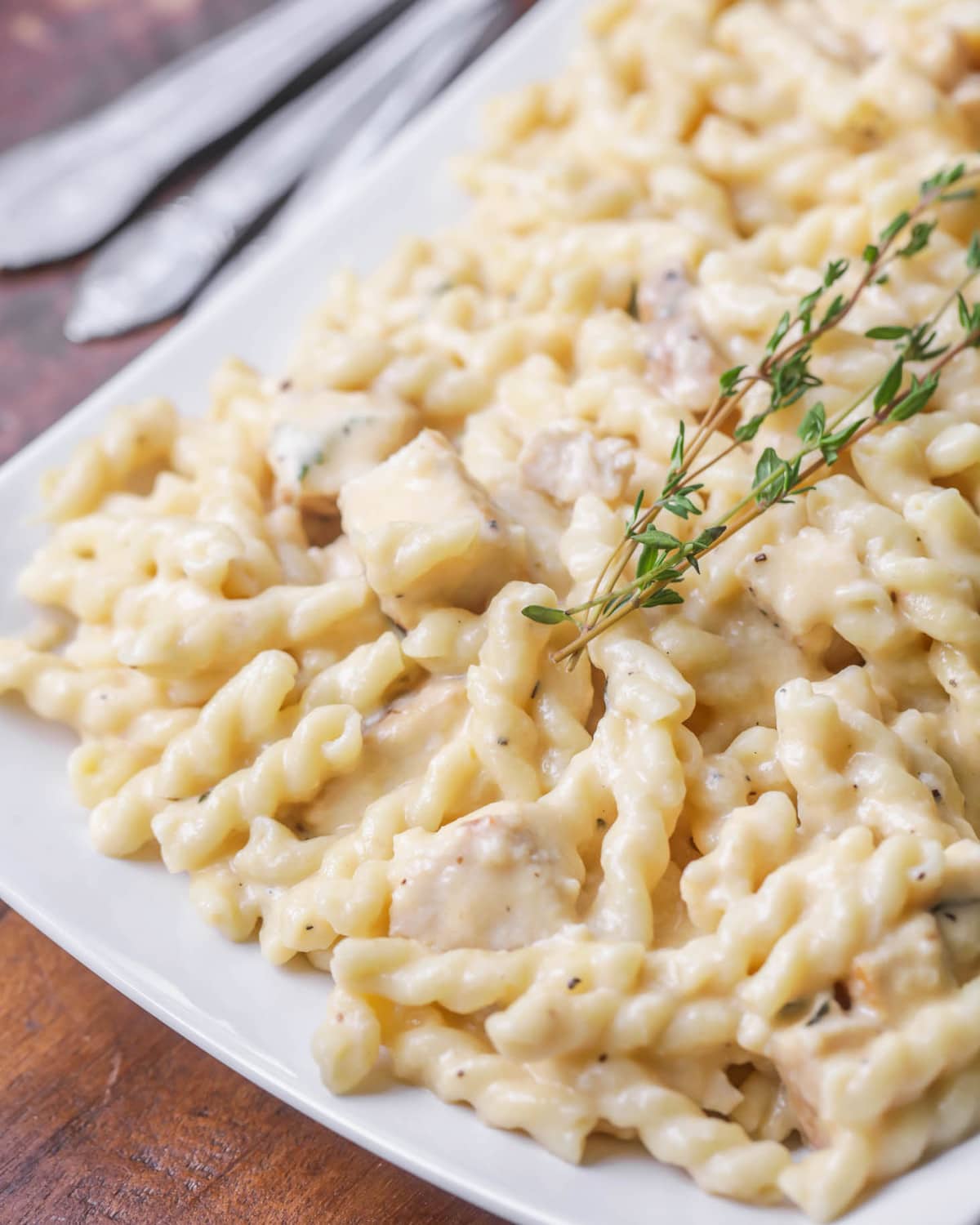 Easy Chicken Pasta with homemade cheese sauce