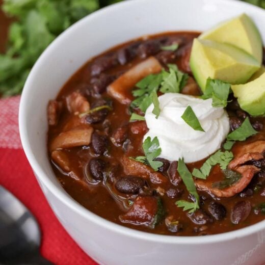 Black Bean Soup {Perfectly spiced} | Lil' Luna