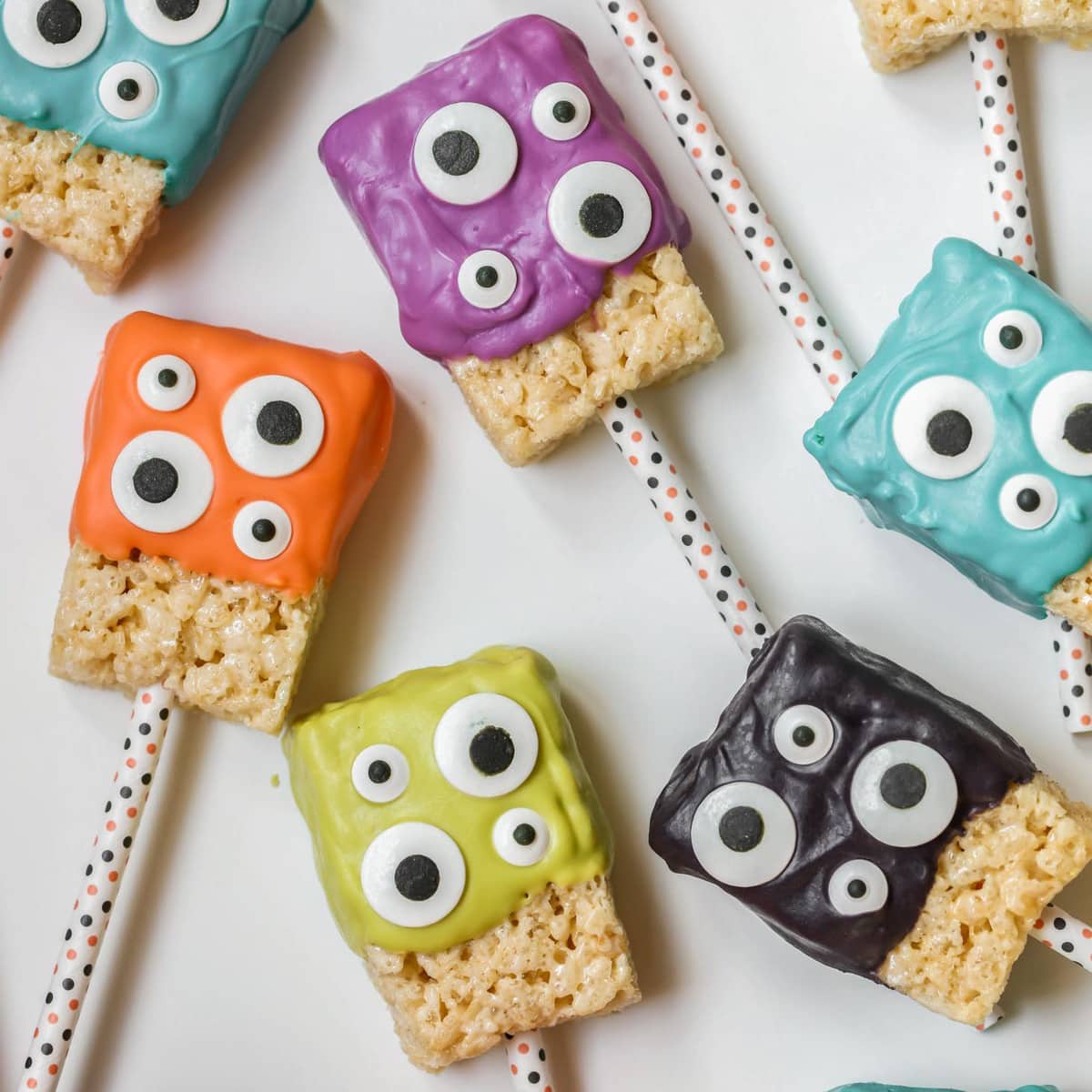 Monster Rice Krispie Treats {Dye-Free Recipe} - FeelGoodFoodie