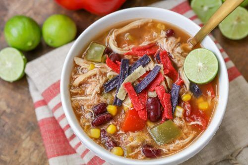Delicious Mexican Soup {5 Minutes to Prep!} | Lil' Luna