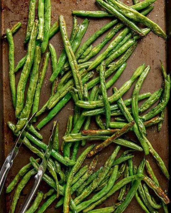 Easy Roasted Green Beans Recipe {Quick + Healthy} Lil' Luna