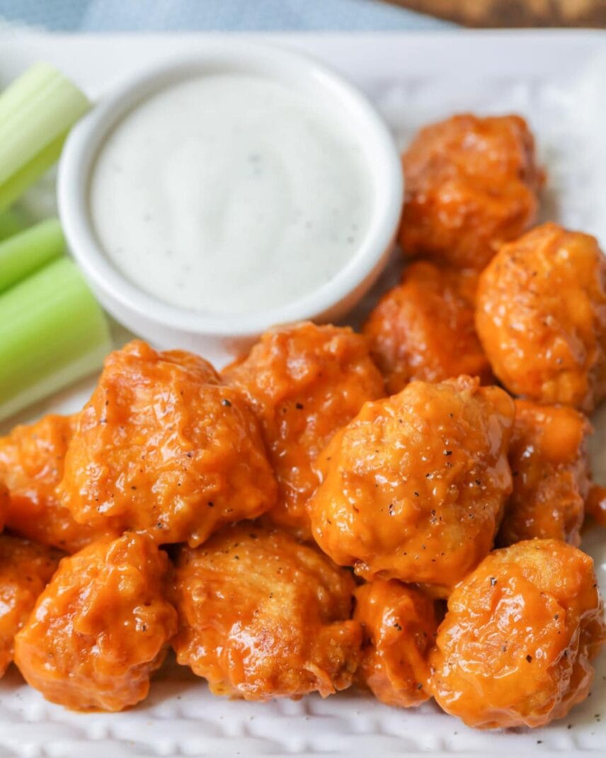 Boneless Buffalo Wings {SO Easy!} +VIDEO | Lil' Luna