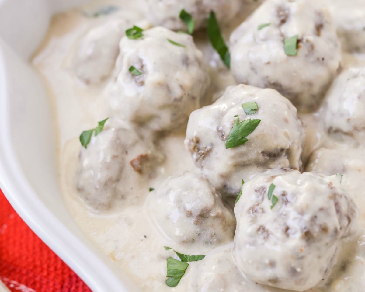 Easy Swedish Meatballs in a white serving dish