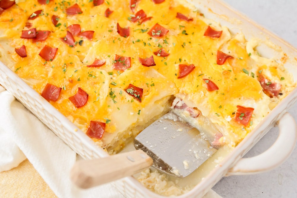 Scalloped potatoes with ham 