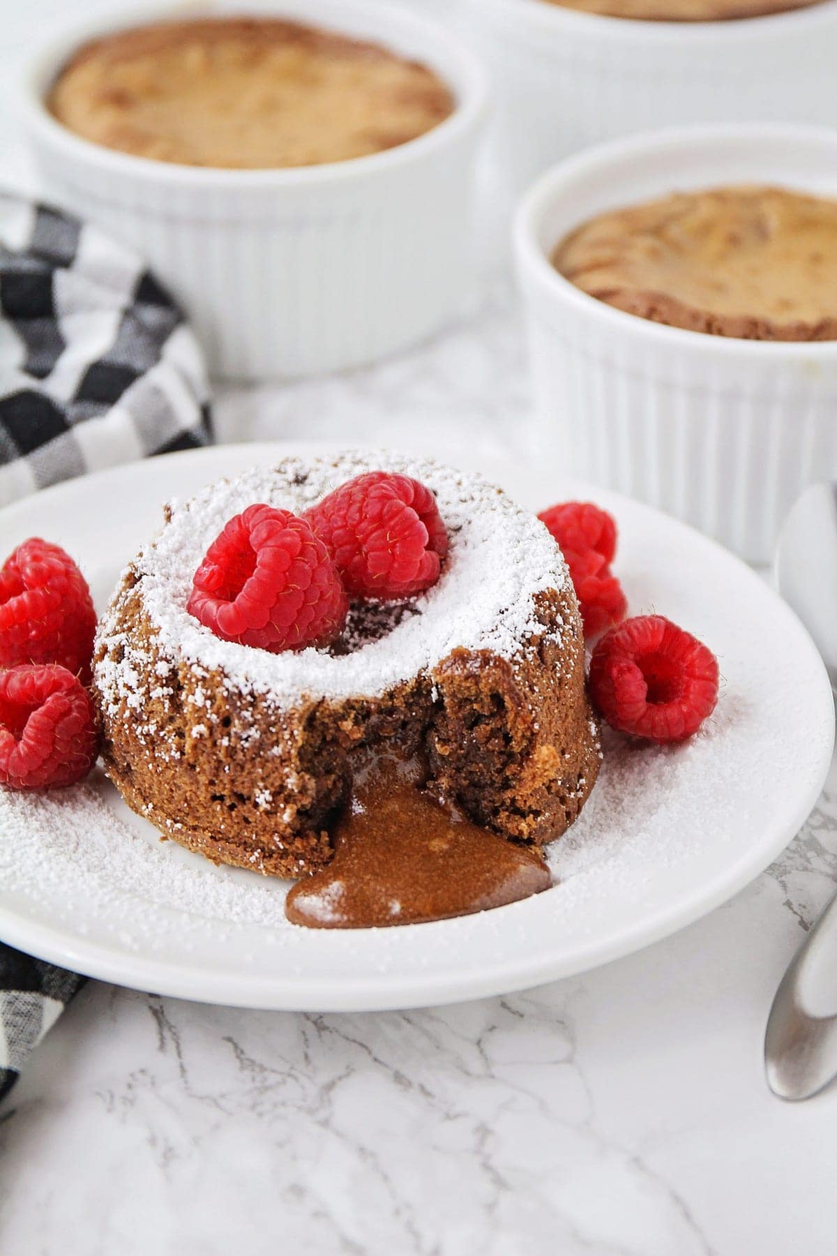 Molten Chocolate Cake Plating