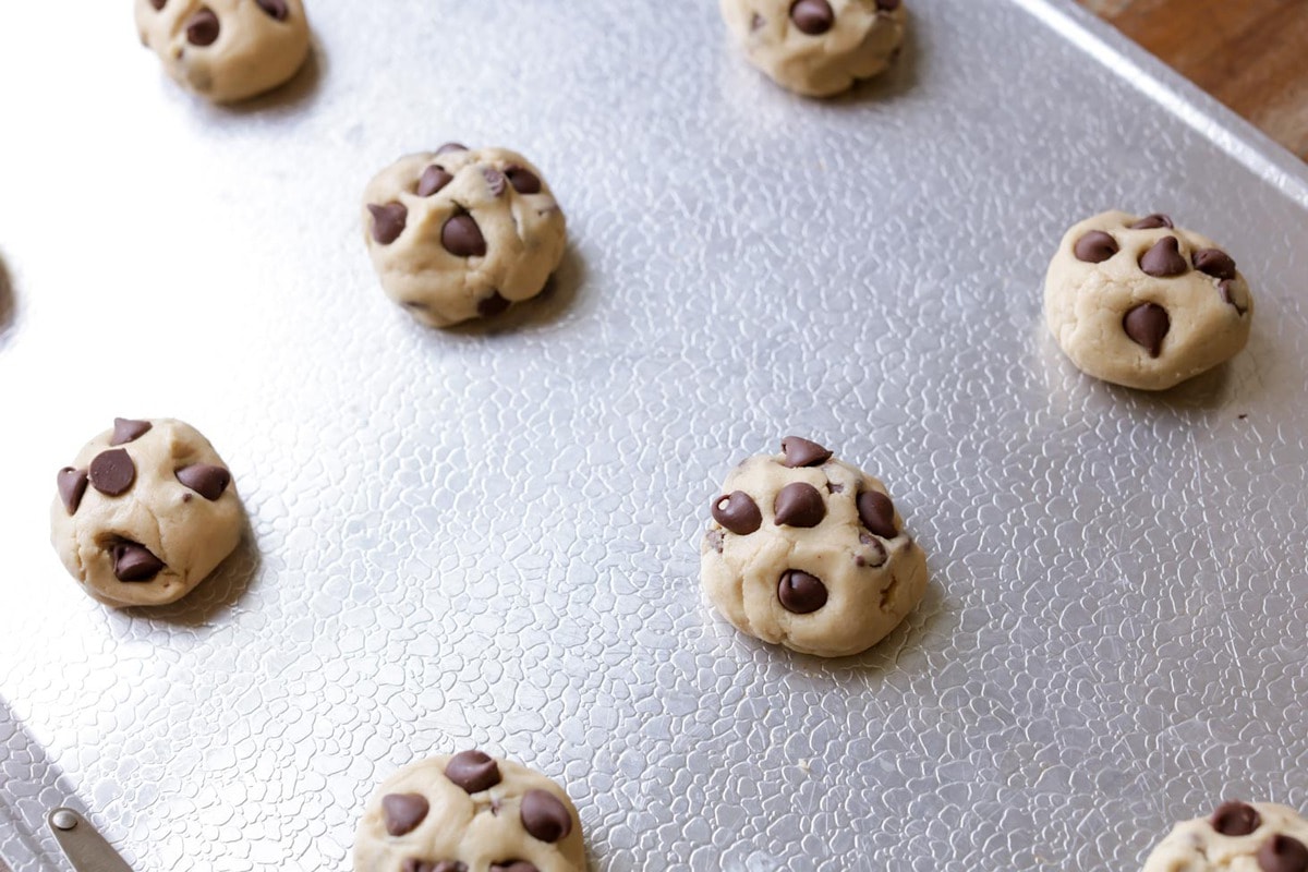 Cookie dough rolled in balls and topped with chocolate chips