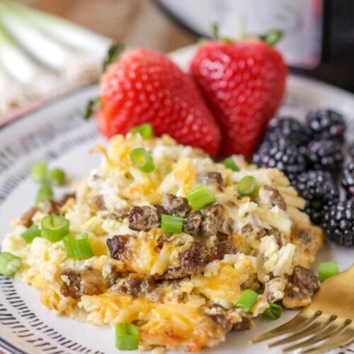 Crockpot Breakfast Casserole {Hash Browns & Sausage} Lil' Luna