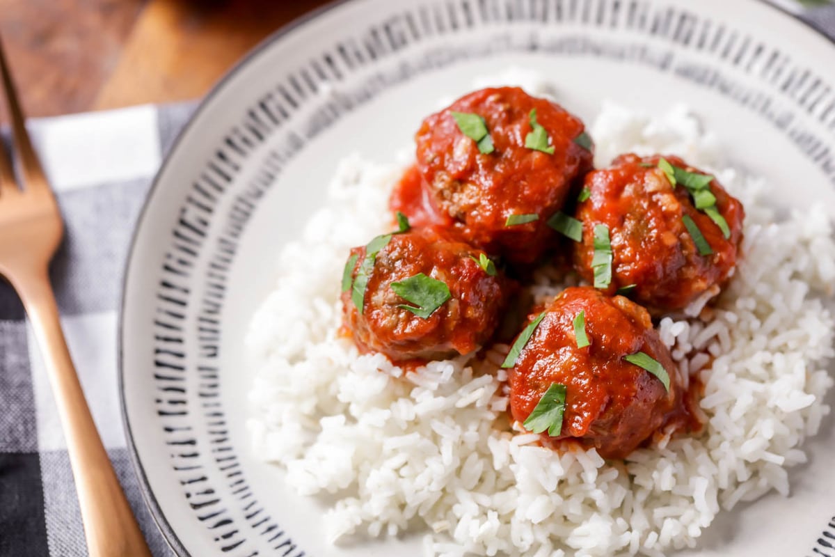 Porcupine Meatballs served with white rice.