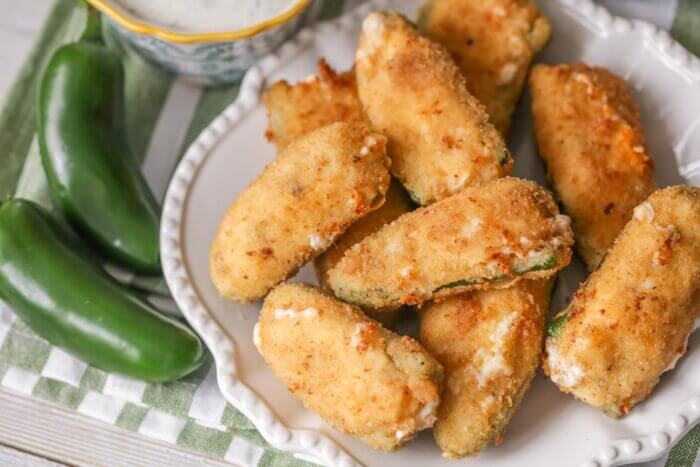 Jalapeno poppers - Mexican appetizer recipes.
