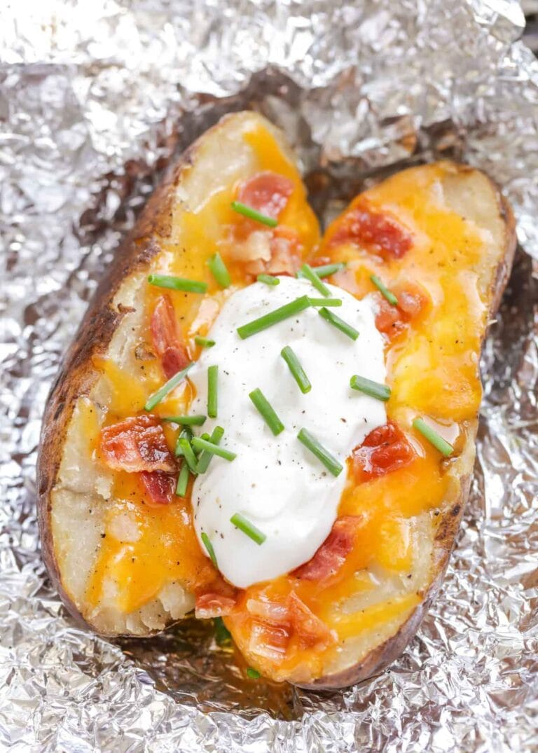 Crock Pot Baked Potatoes {5 Minute Prep!} | Lil' Luna