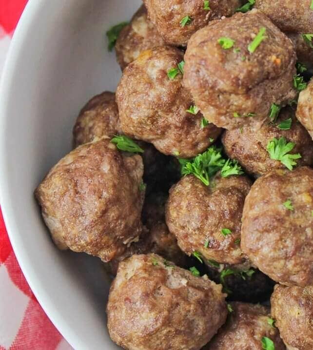 Easy Buffalo Chicken Meatballs | Lil' Luna