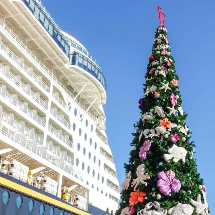 christmas day on disney cruise