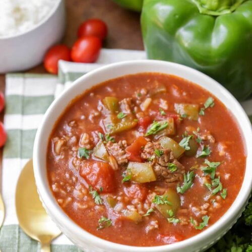 Stuffed Pepper Soup with Ground Beef and Rice | Lil' Luna