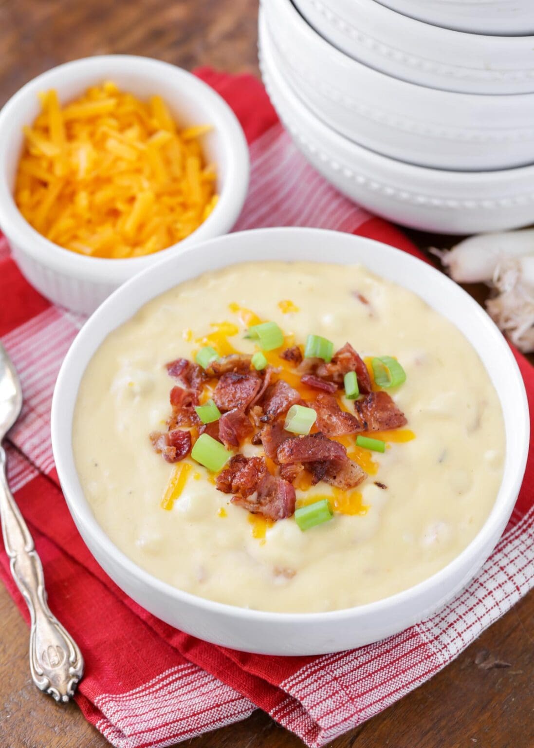 Cheesy Potato Soup {Just 5 Minutes to Prep!} | Lil' Luna