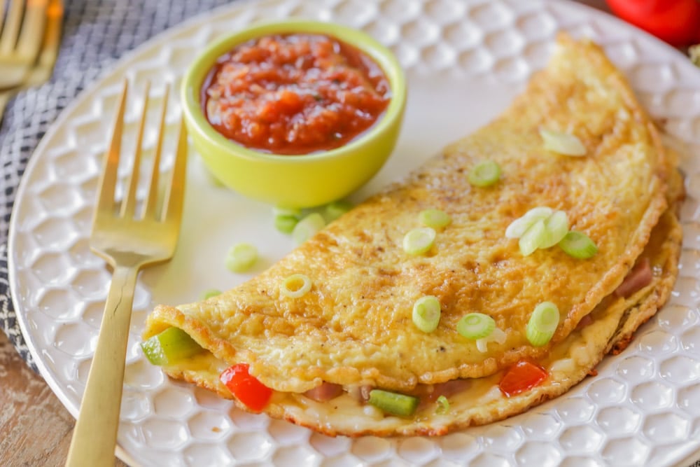 Thanksgiving breakfast ideas - a western omelette served with salsa.