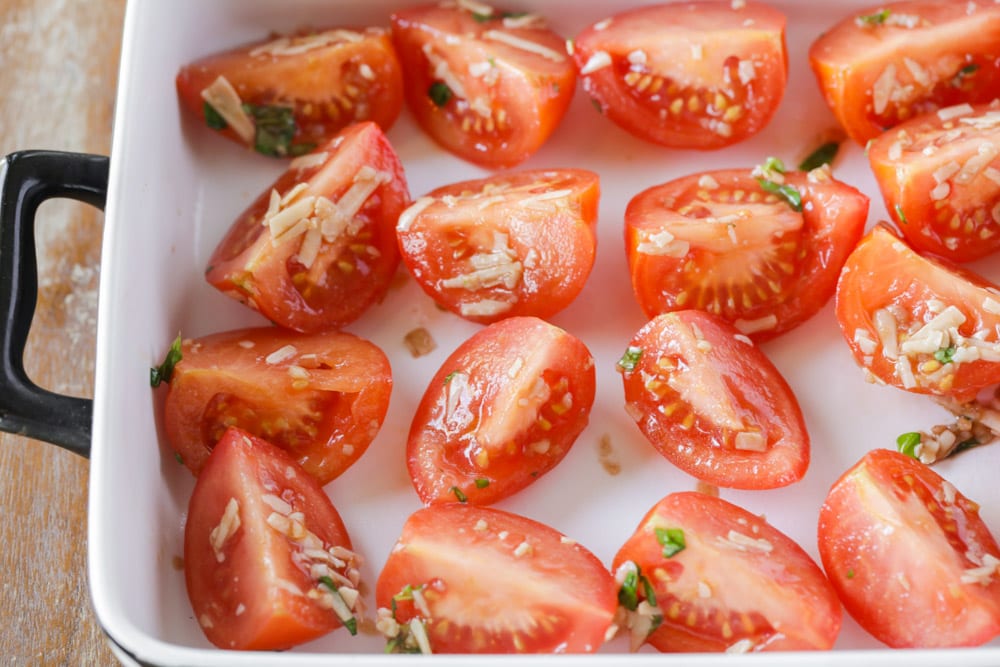 How to roast tomatoes in the oven