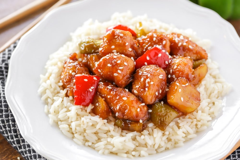 Homemade Sweet and Sour Chicken Recipe {+VIDEO} Lil' Luna