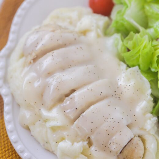 Easy Chicken Gravy Recipe {No Drippings!} Lil' Luna