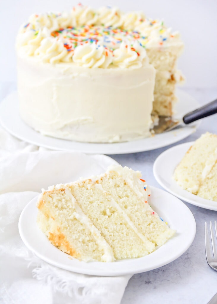 Vanilla Cake with Vanilla Buttercream Frosting {+VIDEO