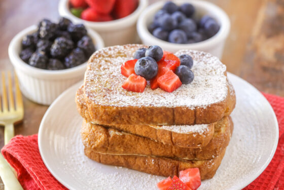 Fluffy French Toast {with Secret Ingredient!} | Lil' Luna