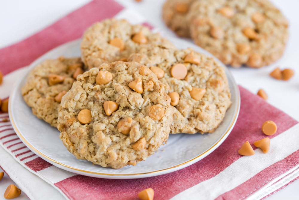 Oatmeal scotchies on plate