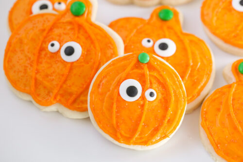 Halloween Sugar Cookies {Quick + Cute! + VIDEO} | Lil' Luna