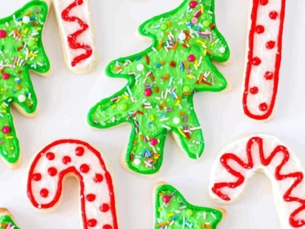 cropped-christmas-sugar-cookies-resize-13.jpg