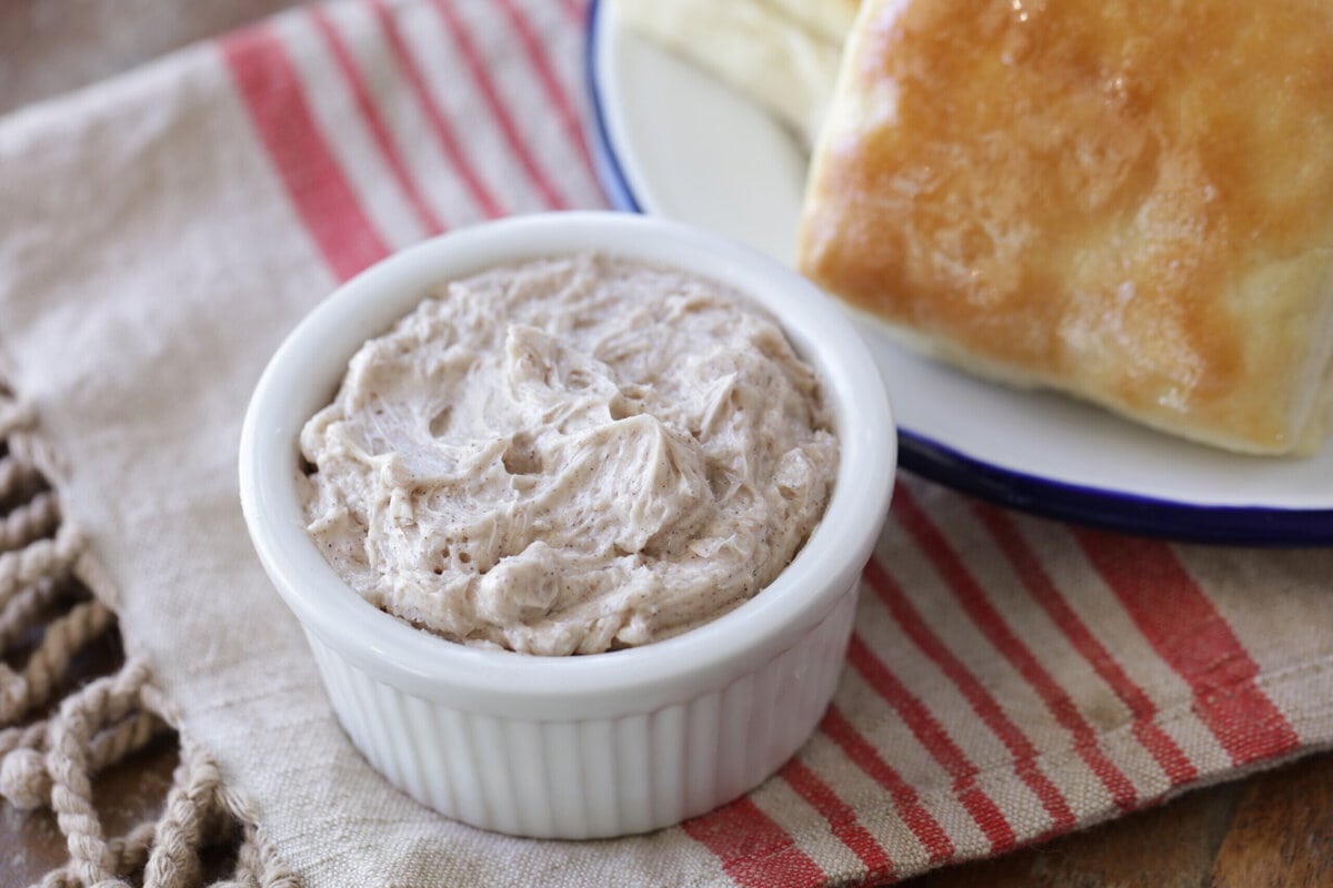 Cinnamon butter in a white bowl.