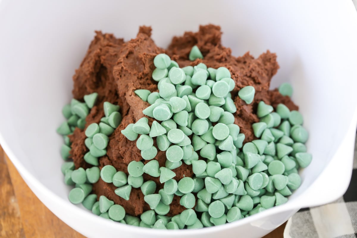 Ingredients for Chocolate Mint Cookies.