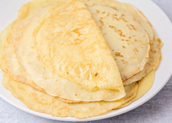 Easy Crepe Recipe {Sweet or Savory!!} | Lil' Luna