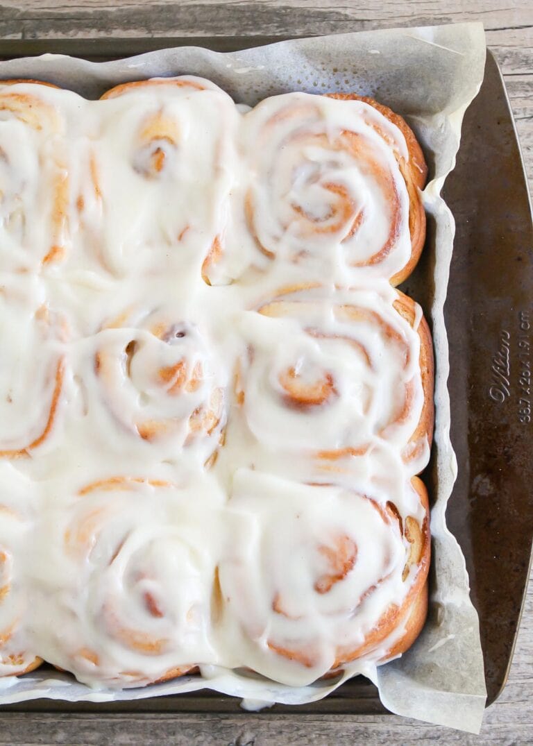 Mom's Famous Homemade Cinnamon Rolls Lil' Luna