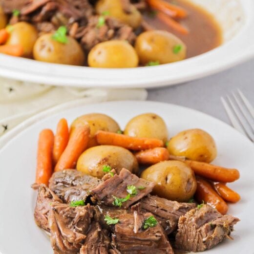 Easy Pot Roast Gravy {Made From Drippings!} | Lil' Luna